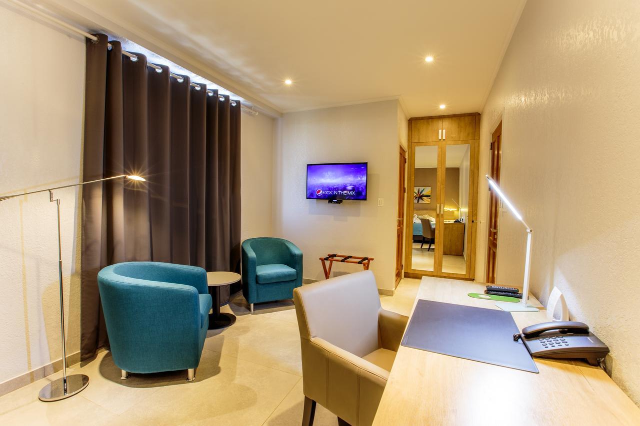 Q-Inn Boutique Hotel Парамарибо Екстер'єр фото